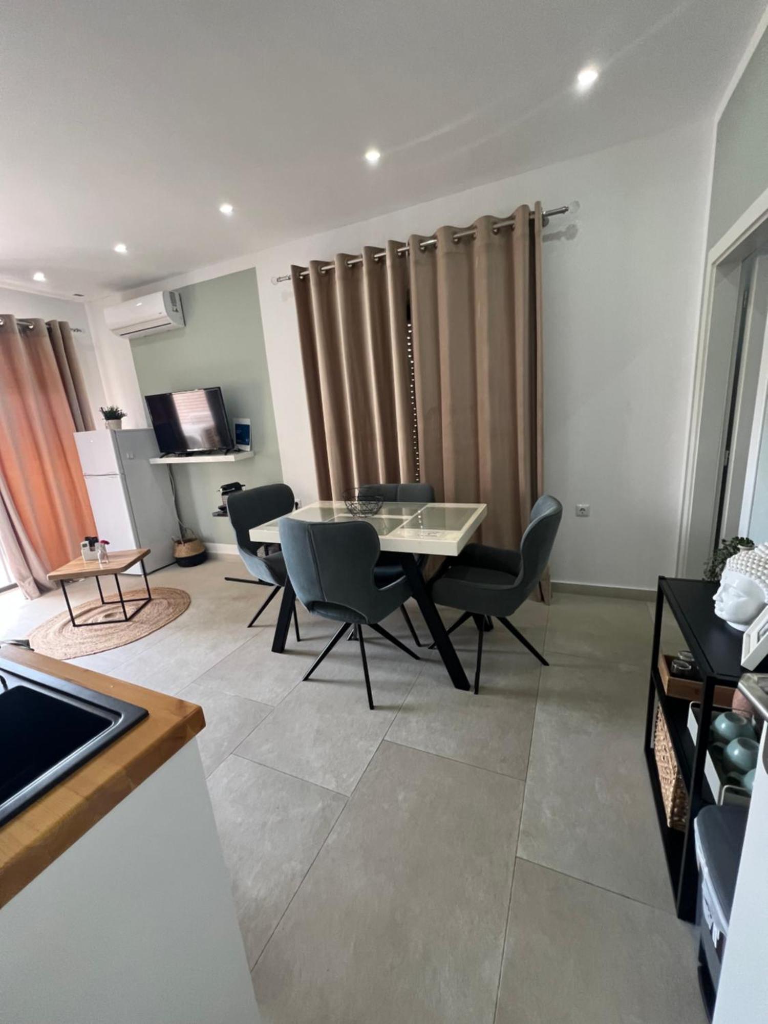 Apartment Artemis ฮีมาเรอ ภายนอก รูปภาพ